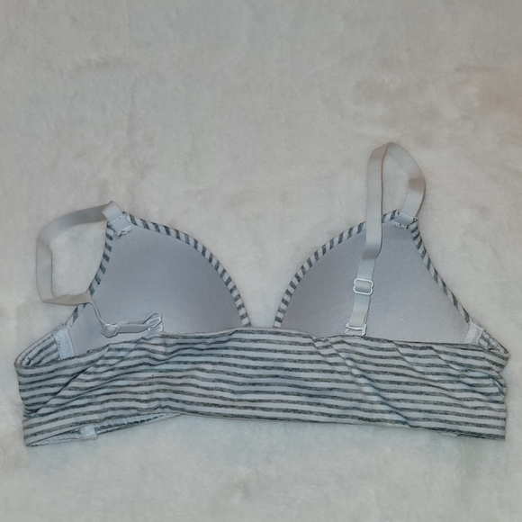 Maidenform Self Expressions Girls' Molded Pullover Comfort Bra Size 34A - Picture 7 of 14